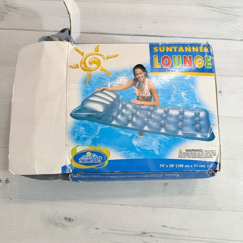 INTEX The Wet Set Inflatable Suntanner Lounge Pool‎ Raft silver grey 74" x 28"